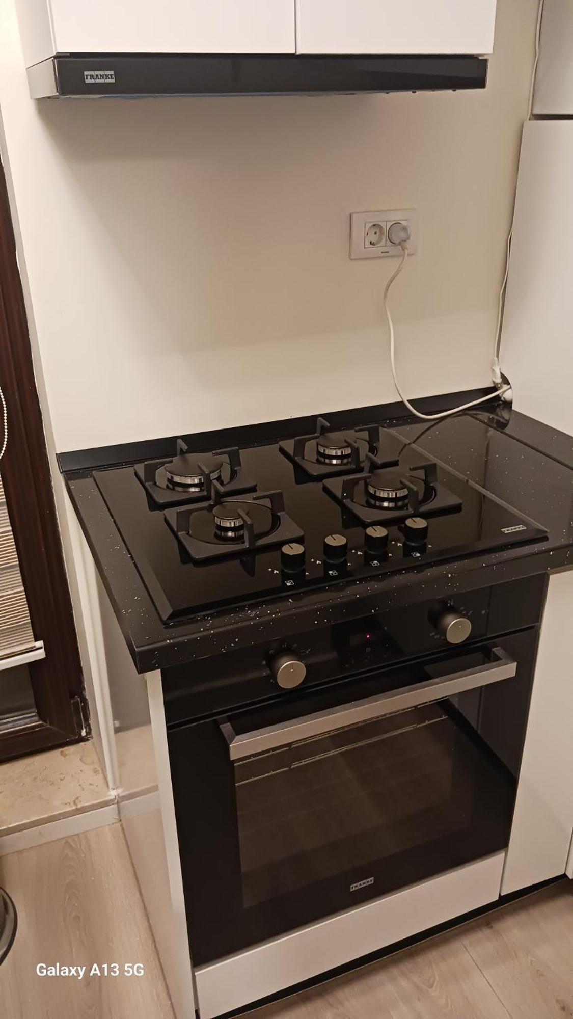 Trio Maria Apartment Otopeni Bagian luar foto